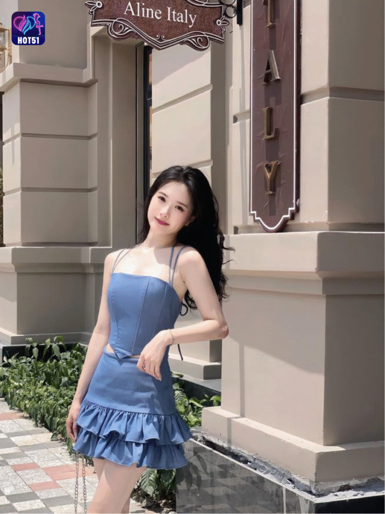 Hot51 App Stunning Beautiful Livestream Cho Người Lớn 3 Beautiful girl live stream on Hot51 app